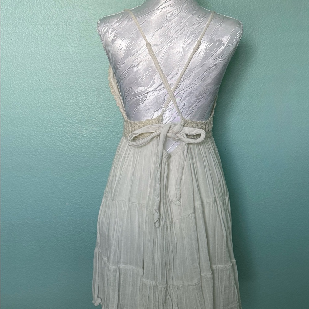 VGUC - AERIE Cream Halter Crochet Summer Dress Medium Beachy Hippie Boho Summer - Picture 2 of 7